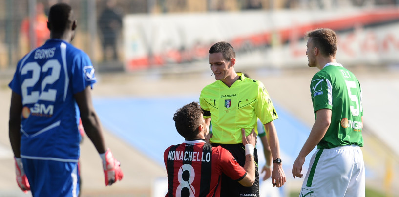 Avellino Calcio – A Livorno arbitra Minelli: con lui bilancio in attivo per i lupi