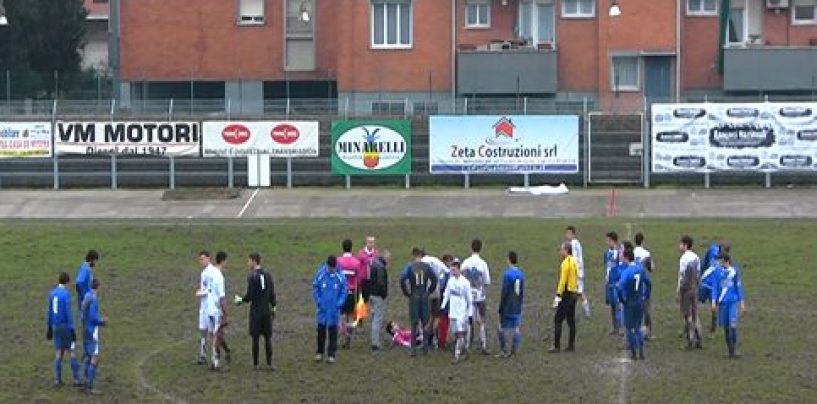 Calcio e violenza: l’arbitro lo espelle, lui gli spacca due denti