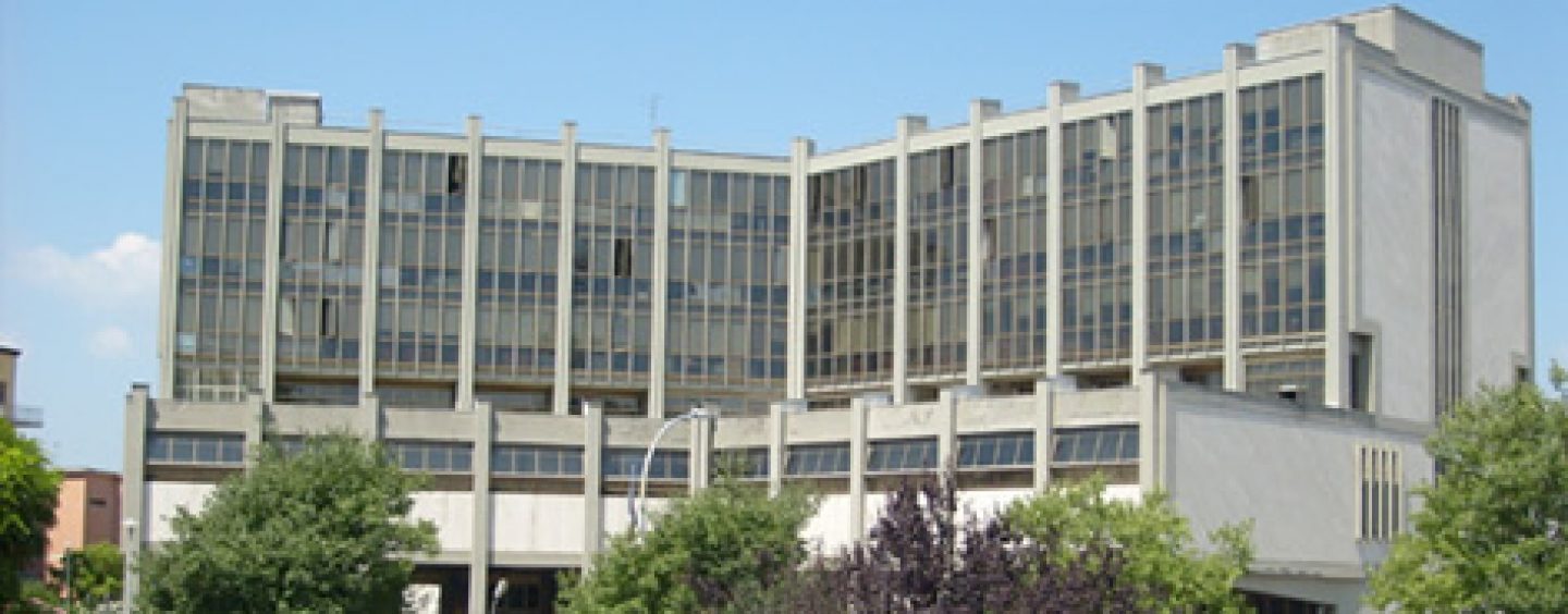 Pregiudicato ruba l’auto all’uscita dal Tribunale: bloccato dopo un rocambolesco inseguimento