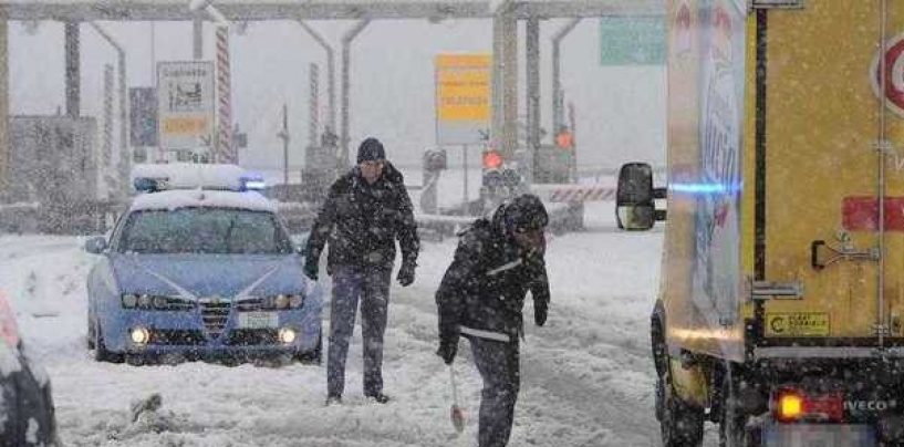 Nuova bufera di neve in Irpinia, chiusa l’A16