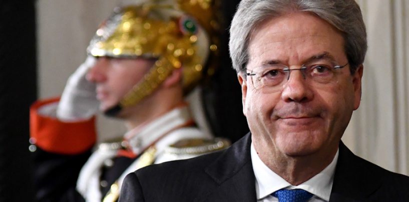 Bando Periferie, Foti da Gentiloni per la firma della convenzione