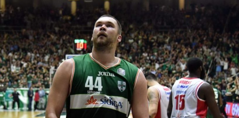 La Sidigas strappa Gara2 al fotofinish, a Reggio Emilia per il match point