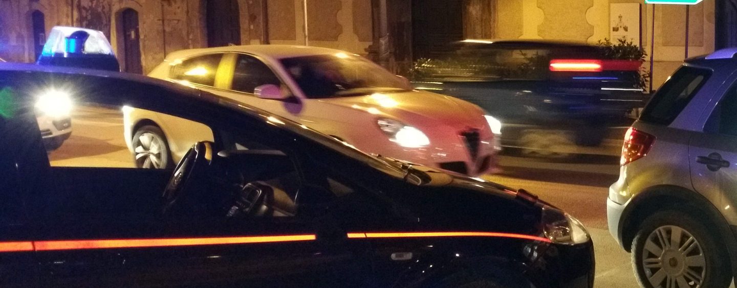 Tre rumene sorprese a rubare 13 bottiglie di costosi liquori: denunciate dai carabinieri