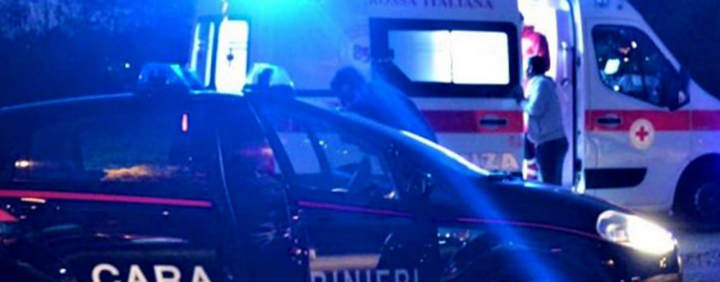 Perde il controllo dello scooter e si scontra contro un’auto: in prognosi riservata un 60enne