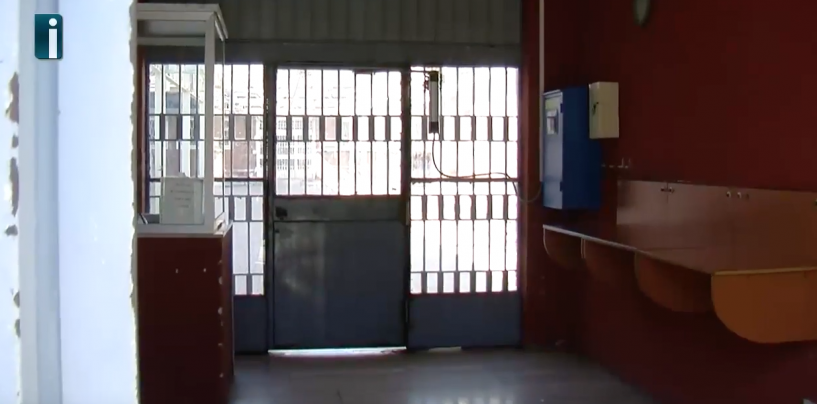 Prova ad introdurre droga nel carcere di Bellizzi, ma viene bloccato dall’unità cinofila