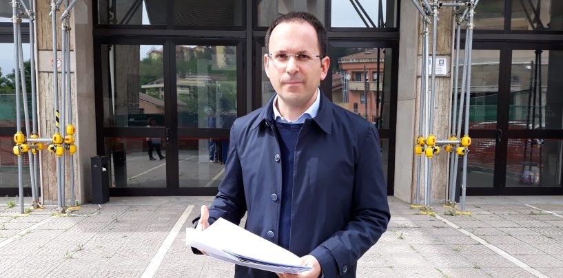 “Conti in rosso, comuni al verde”, Ossigeno apre il dibattito su fondi europei e bilanci comunali