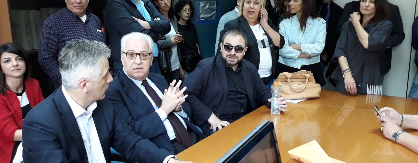 Scrutatori, Foti: “O sorteggio o la commissione salta”. La querelle si sposta in Prefettura