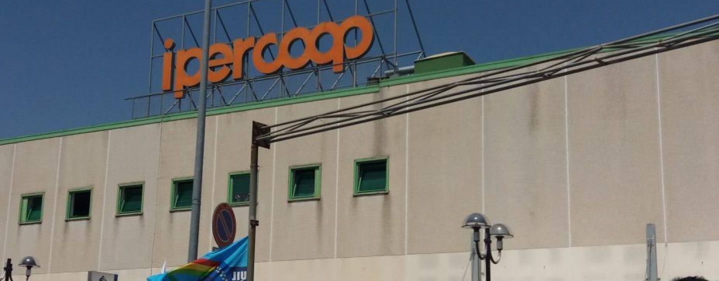 Ex Ipercoop, riprende la lotta. Dello Russo (Uil): “Gli addetti alle pulizie non possono essere scaricati”