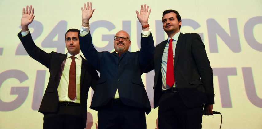 FOTOGALLERY/ Di Maio torna in città, i 5 stelle al Partenio per Ciampi