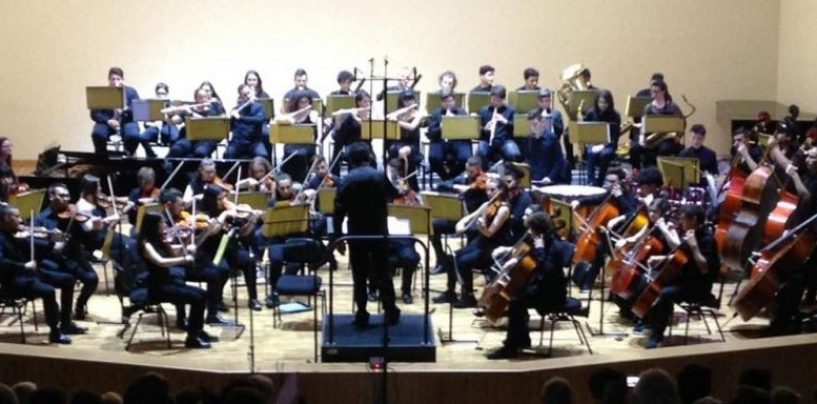 La “Cimarosa Young Sinfonietta” regala un concerto ai detenuti del Carcere di Bellizzi