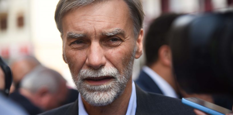 Governo giallo-rosso, Delrio: “D’accordo con M5s per revisione concessioni pubbliche, anche Autostrade”