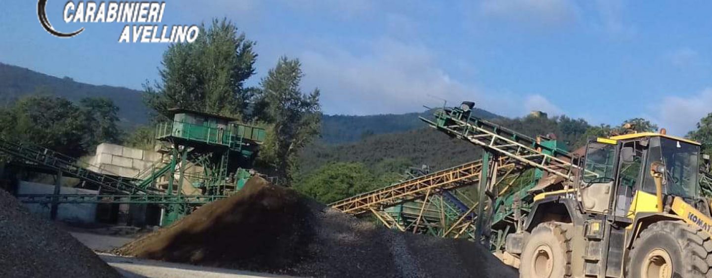 Cava abusiva in area protetta: scattano i sigilli della Forestale. Nei guai 5 persone