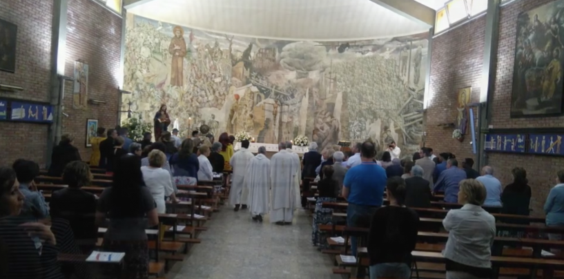 Fede e arte, riflessione sul murale della pace tra il Vescovo Aiello e de Conciliis