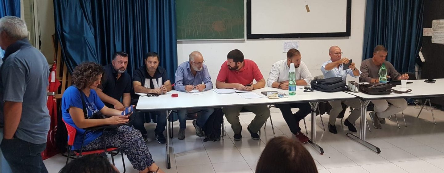 Ipercoop, lavoratori ancora incerti su accordo. A giorni incontro con Az per l’opzione cooperativa