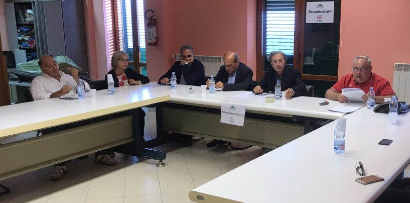 Fronte comune contro il biodigestore, Grillo difende la scelta: “Non inquina”