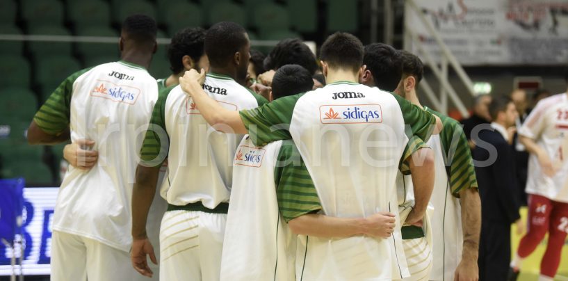 Bollettino Sidigas, lungo stop per Young. Nichols in campo contro l’Aquila