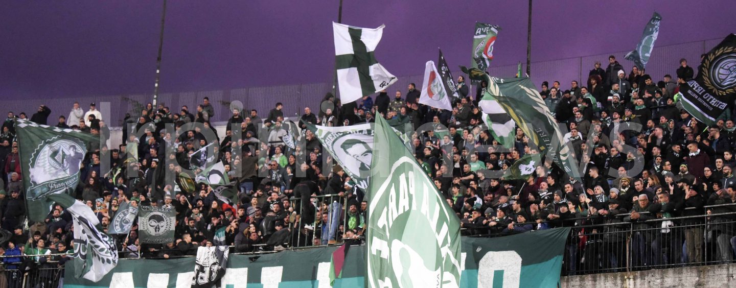 “Da De Cesare silenzio assordante, chiediamo un incontro urgente”. La Curva Sud a muso duro