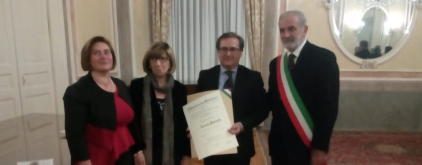 Diplomi al merito, premi per il comandante dei Vigili del Fuoco D’Eliseo e il direttore Parente