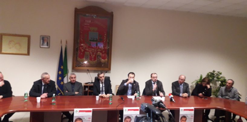 “Priorità lavoro e infrastrutture”, Delrio a Frigento attacca il Governo: “Così l’Italia torna indietro”