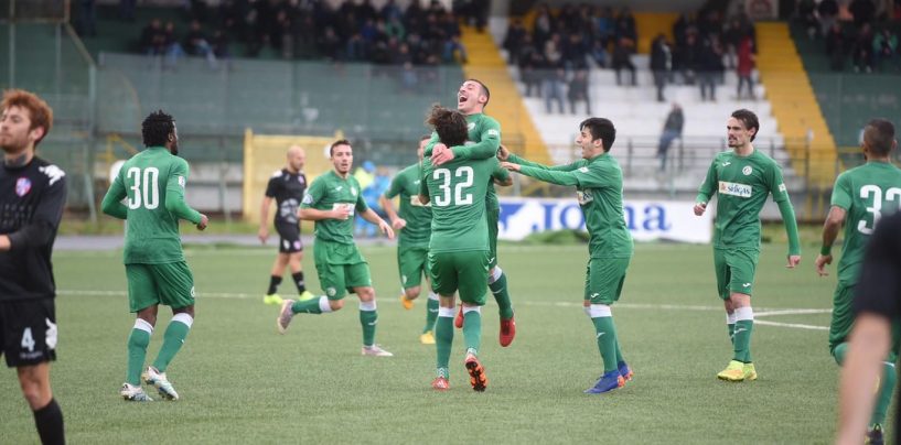 Infinitamente De Vena: l’Avellino riprende a correre