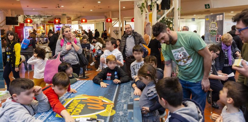 Panini Tour Up! 2019: l’invasione delle figurine “Calciatori” fa tappa ad Avellino
