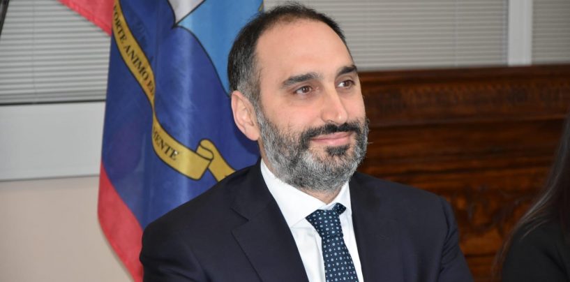 “Tav opera inutile. Servono infrastrutture anche al Sud”