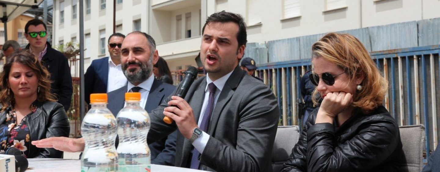 Malattie da amianto, il Governo propone la norma ad hoc. Sibilia: “Svolta per gli ex Isochimica”