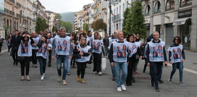 FOTO/ La marcia dei Commercianti a sostegno di Preziosi: “La priorità è sospendere il blocco auto”
