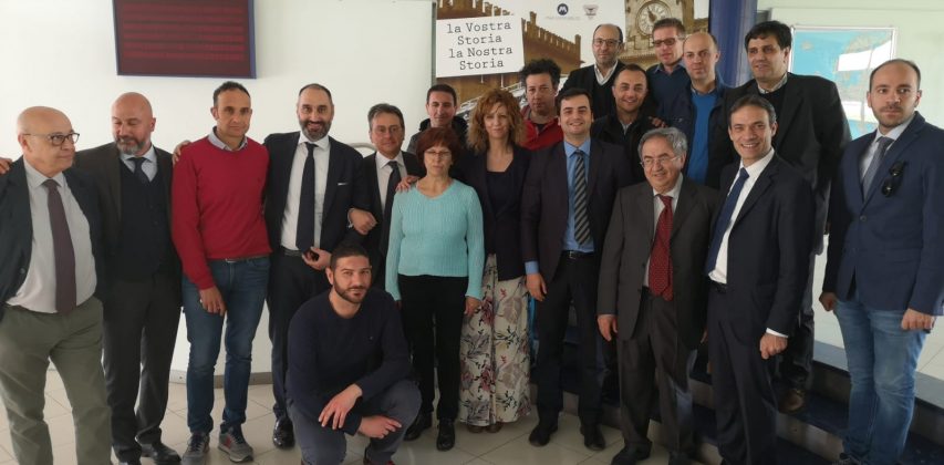 FOTOGALLERY/ Il Ministro del Sud Lezzi in visita allo stabilimento di I.I.A.