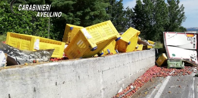 Cassette di frutta sull’Ofantina-bis: traffico regolato dal personale Anas