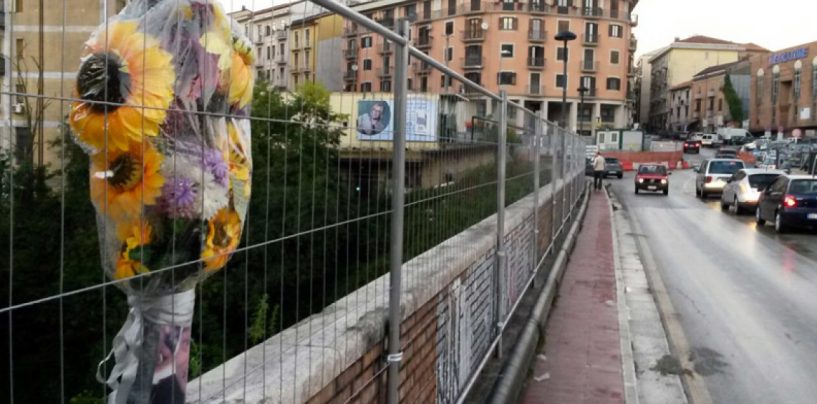 Tragedia sfiorata in città, donna tenta il suicidio dal Ponte della Ferriera