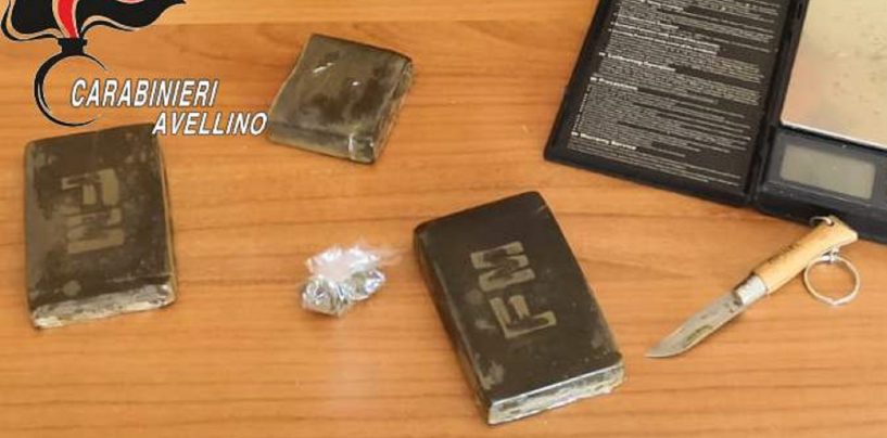 Beccato in casa con oltre 250 grammi di hashish: domiciliari per un 43enne