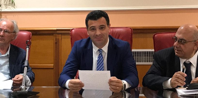“Due imprenditori interessati a comprare l’Avellino calcio”: il sindaco Festa riaccende le speranze