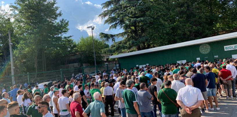 Caos biglietti prima di Avellino-Bari. Abbonamenti: ci siamo
