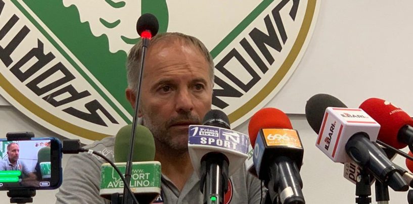 Avellino-Bari, Cornacchini: “Fatto poco ma c’era rigore anche per noi”