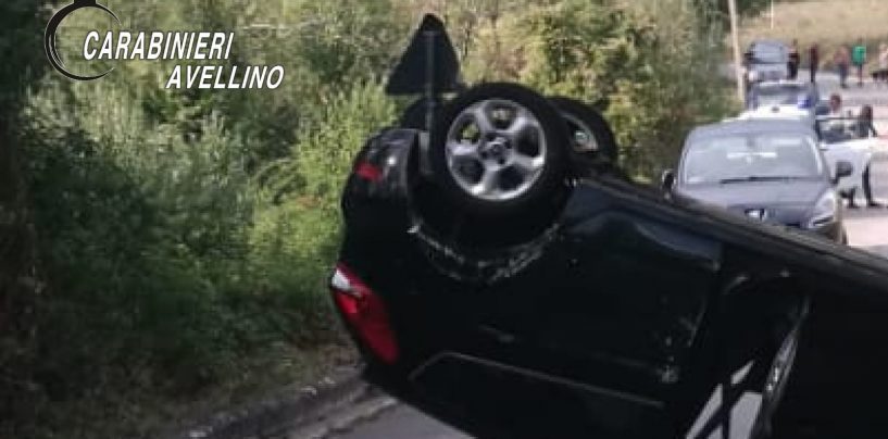 Paura a Nusco: auto si ribalta, ferite due donne