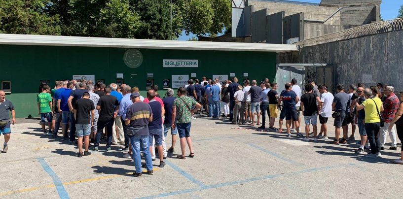 Avellino-Bari, cresce l’attesa: mille biglietti staccati in mattinata