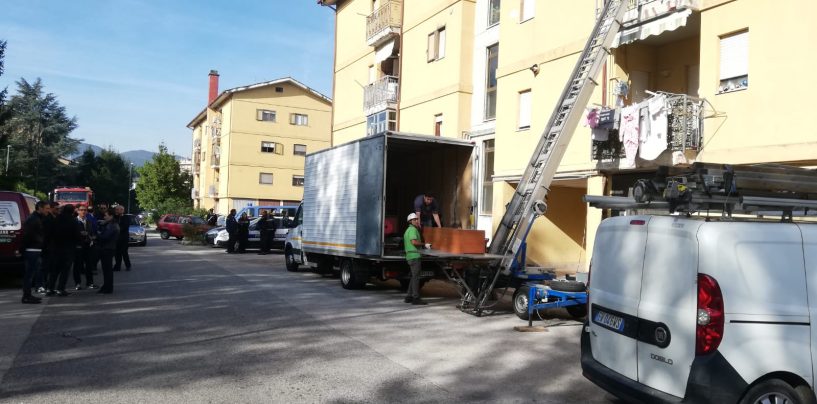 Operazione legalità, l’assessore: “Occupare abusivamente un’abitazione non è il metodo giusto per avere una casa”