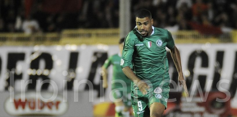 Verso Avellino-Cavese: Charpentier, maneggiare con cura