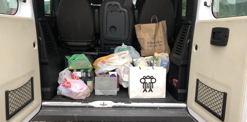 Bper Avellino: i dipendenti donano generi alimentari