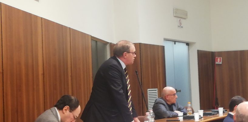 L’opposizione presenta ordine del giorno per “salvare” Acs, la maggioranza e Festa scappano via