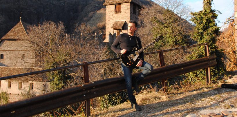 “Inside The Castle”, primo album del chitarrista irpino-bolzanino Francesco Montanile