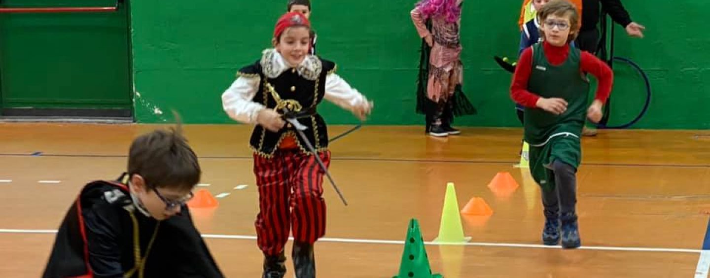 FOTO / Il Carnevale è anche con la palla a spicchi. Acsi Basket 90 conquista i bimbi di Avellino