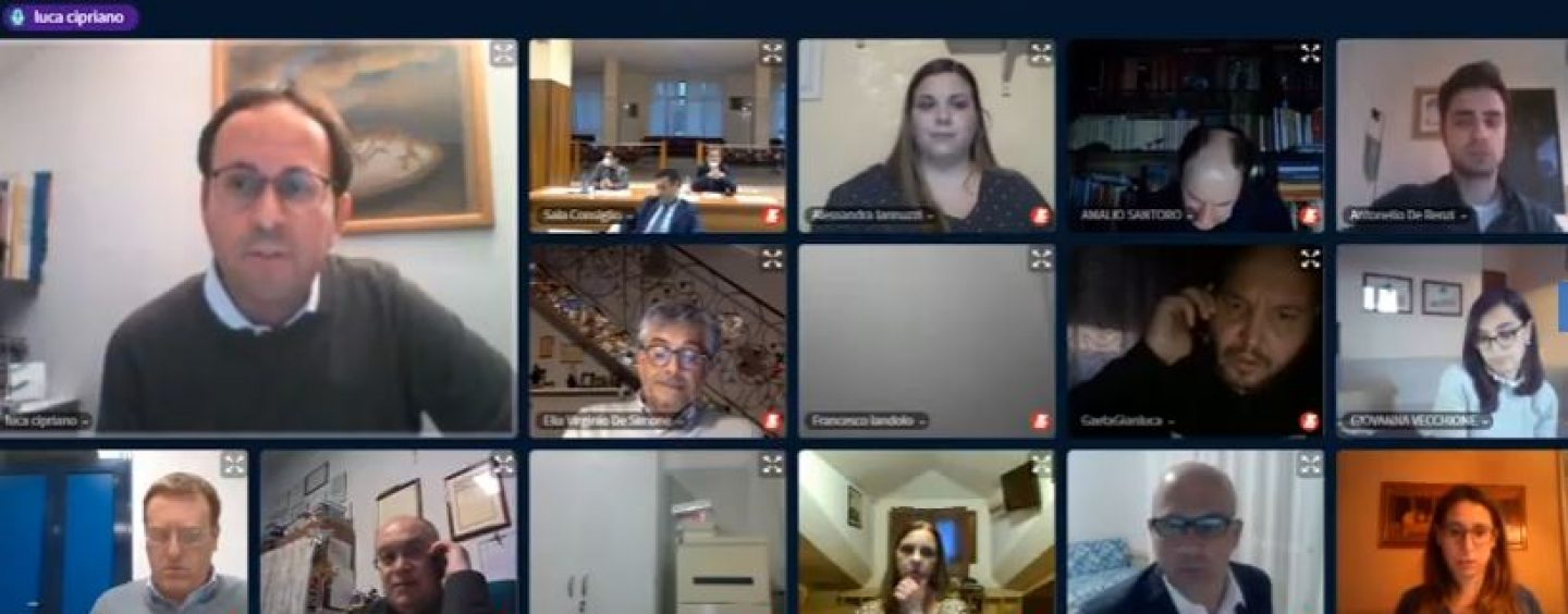 “Pochi contagi ad Avellino ma ci siamo salvati da soli e grazie a De Luca”. Cipriano, bordate al sindaco