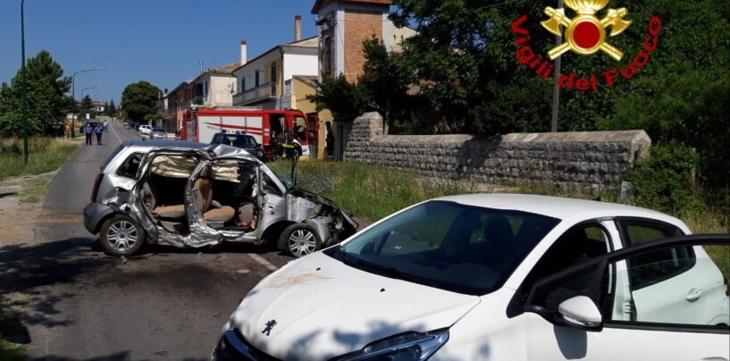 FOTO / Guardia Lombardi, la donna morta nell’incidente aveva 36 anni. Ci sono anche due feriti