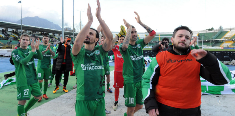 Avellino – Bari, il fotoracconto: rivivi le emozioni del match