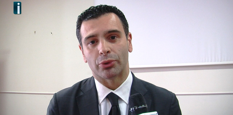 Avellino, Davvero replica a Enza Ambrosone