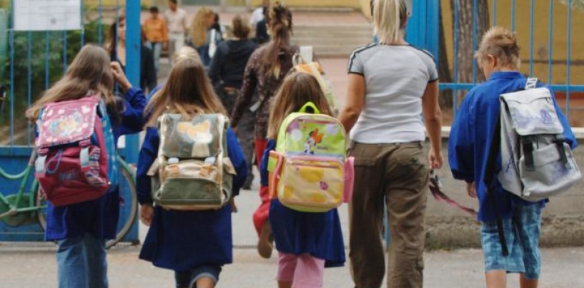 Vaccini, due genitori presentano dichiarazioni false alle scuole: ora sono stati denunciati dai Nas