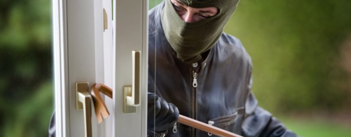 Contrada Archi sotto assedio, non si fermano i furti nelle ville. I residenti: “Siamo abbandonati”