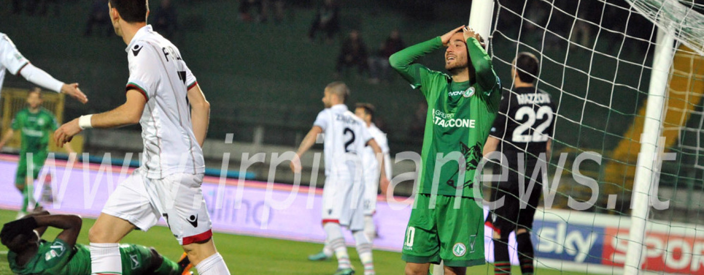 Avellino – Ternana, il fotoracconto: rivivi le fasi salienti del ko del Partenio-Lombardi